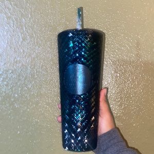 Venti Starbucks cup